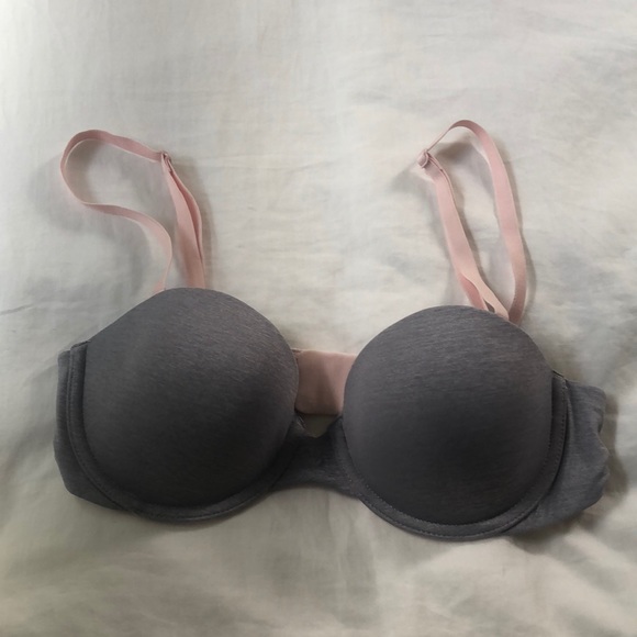 Victoria’s Secret Strapless Super Convertible Bra - Picture 6 of 8